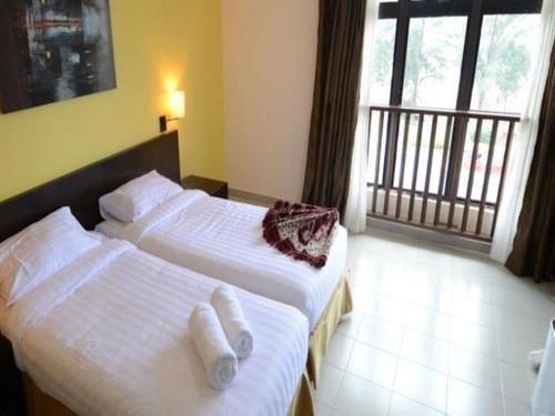 Puteri Beach Resort Port Dickson Extérieur photo
