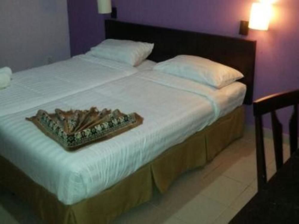 Puteri Beach Resort Port Dickson Extérieur photo